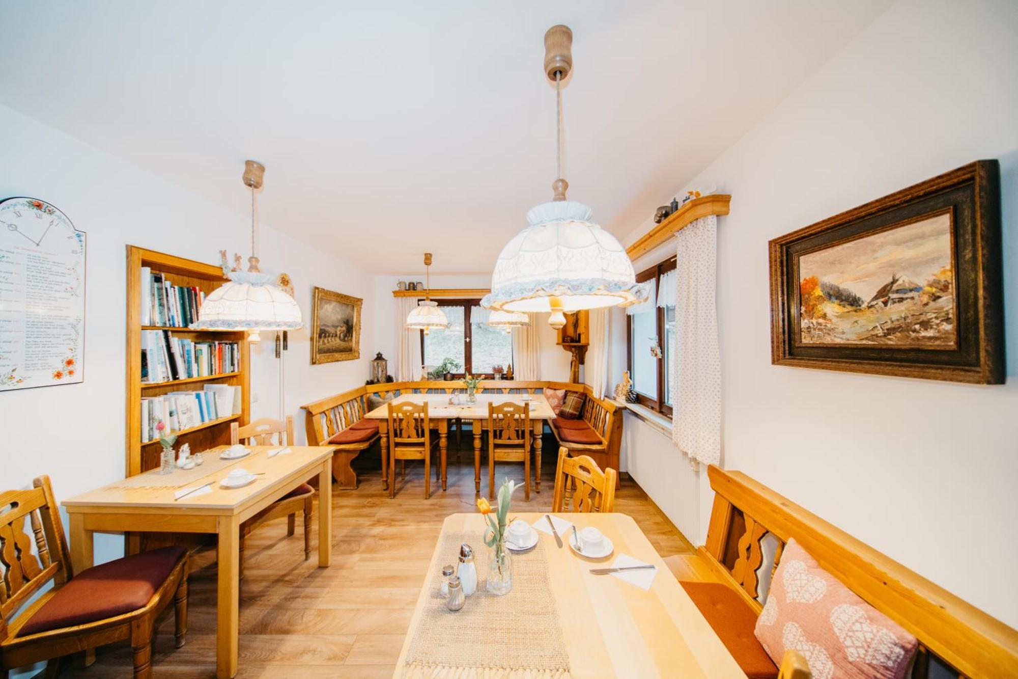 Schwarzwald-Hotel Kraeutle フェルトベルク エクステリア 写真