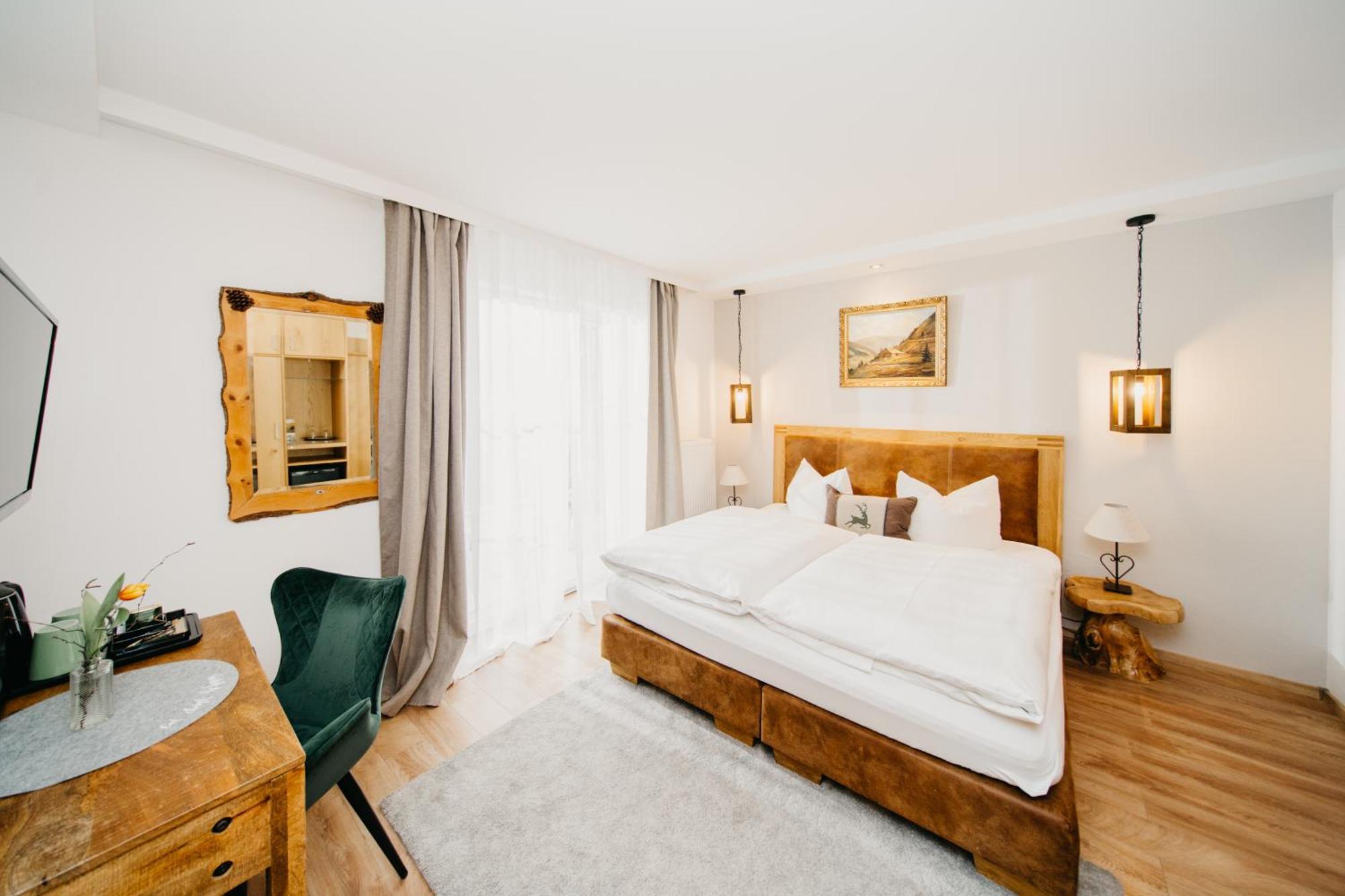 Schwarzwald-Hotel Kraeutle フェルトベルク エクステリア 写真